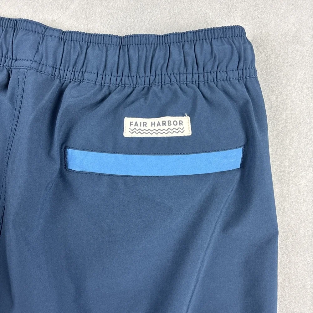 Fair Harbor Swim Trunks Men’s Large 7” Blue Striped Lined Shorts Surf Beach